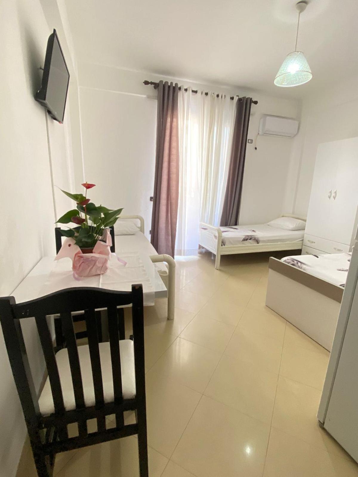 Marra'S Rooms Durrës Kültér fotó
