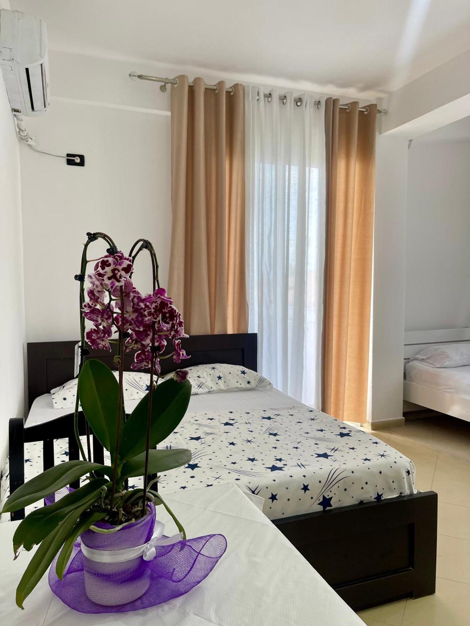 Marra'S Rooms Durrës Kültér fotó